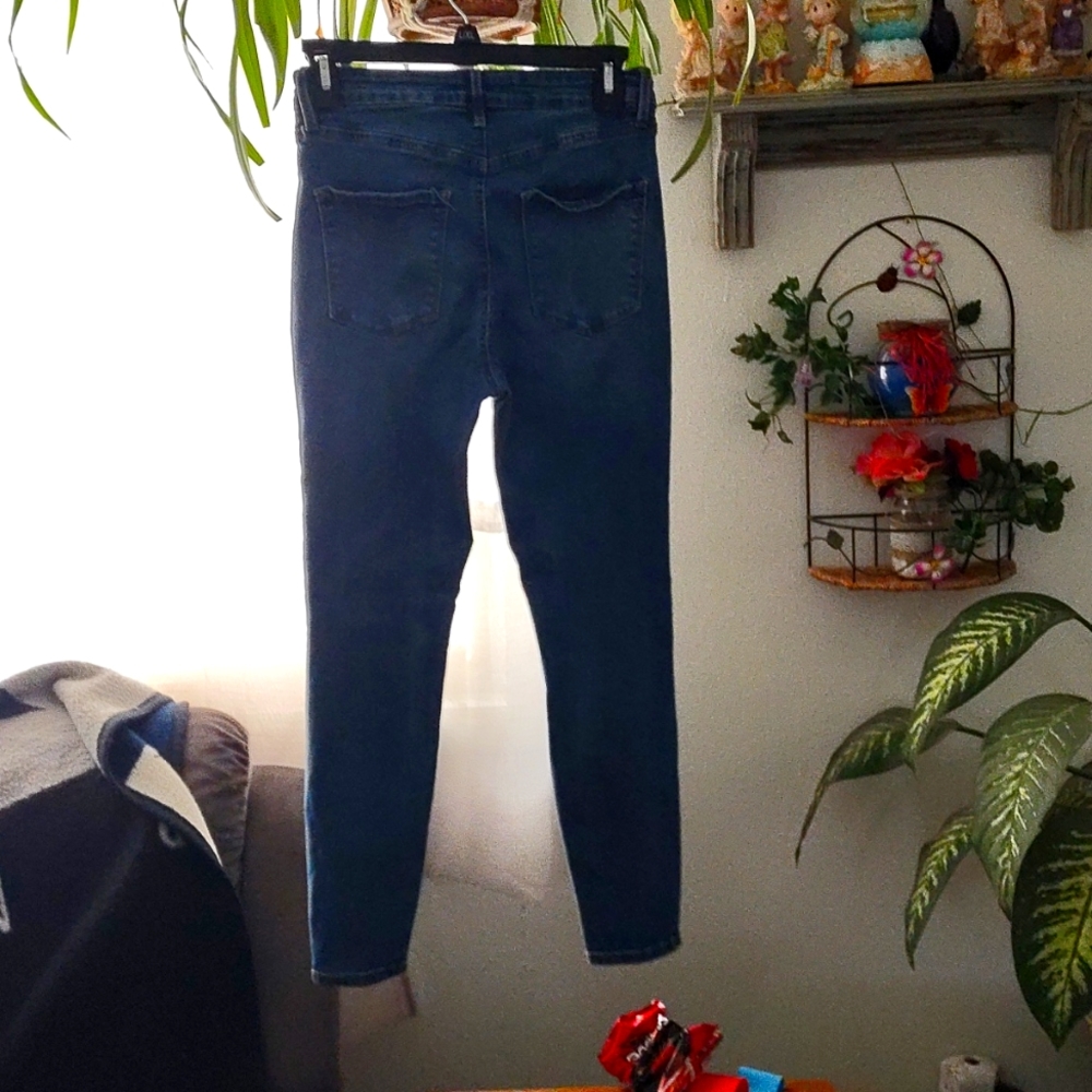 Jeans - Picture 2 of 2